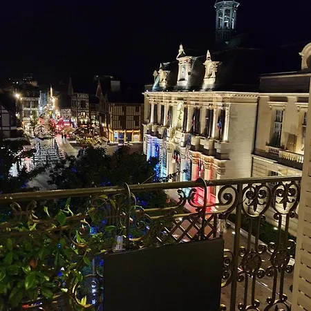 Le Coeur De Troyes - Appartement & Studio Exterior photo